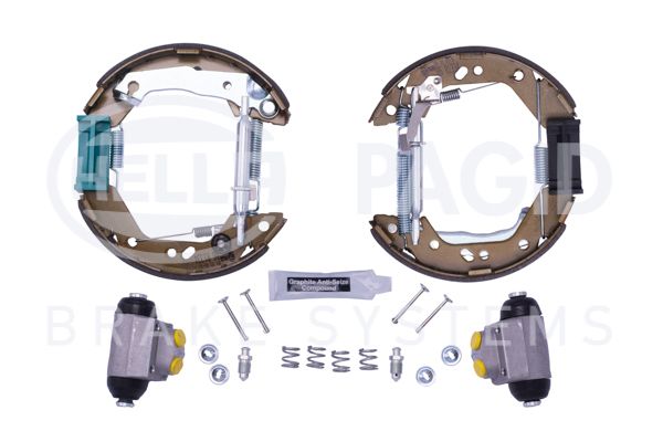 HELLA PAGID Комплект тормозных колодок 8DB 355 022-781